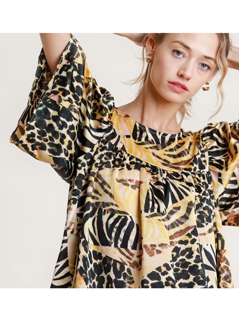Umgee Mixed Animal Print Satin Boho Blouse Yellow Black Flutter Sleeve NEW - Picture 3 of 3
